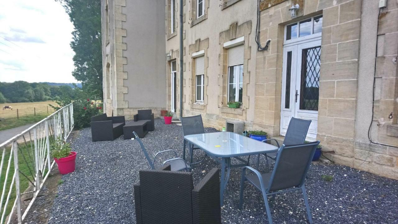 Jad Ranch Hotel Raucourt-et-Flaba Exterior photo