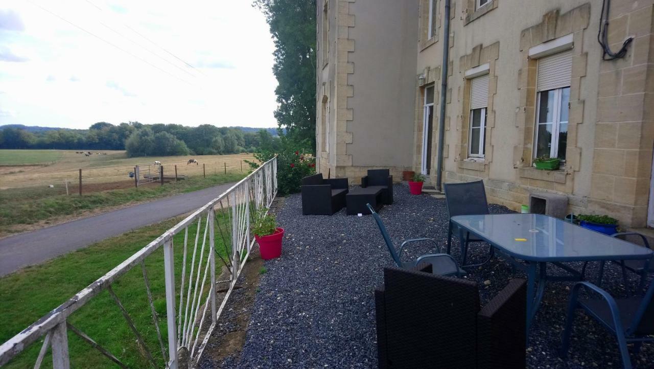 Jad Ranch Hotel Raucourt-et-Flaba Exterior photo